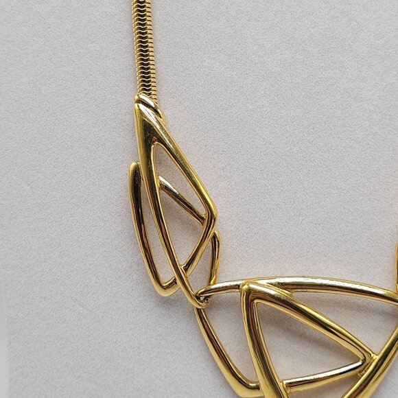 Trifari Kunio Matsumoto Gold Tone Abstract Triangle Modernist Necklace HTF 1970s - Picture 2 of 7